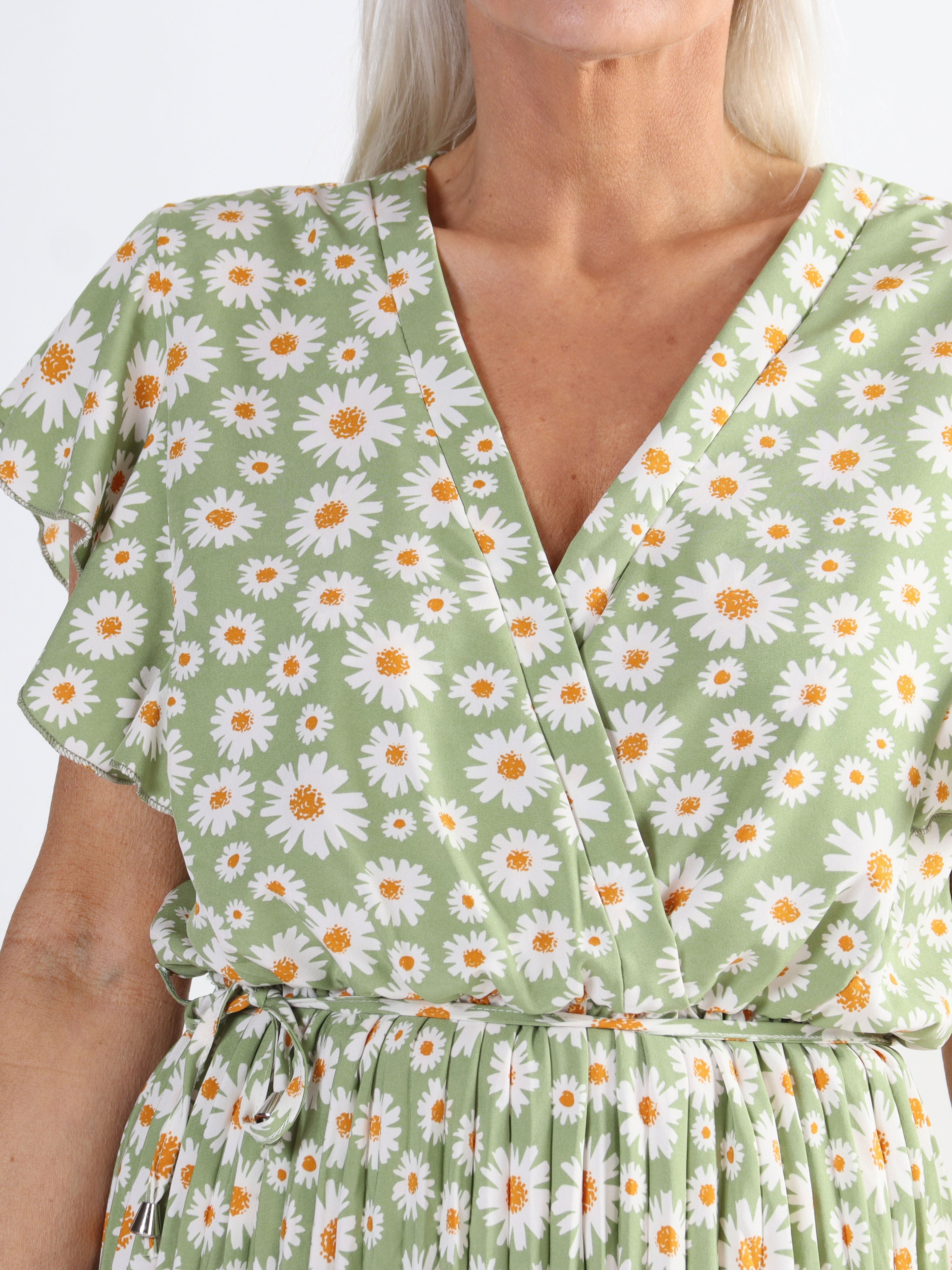 Callidora Flower - Klänning i plusstorlek med veck och volanger